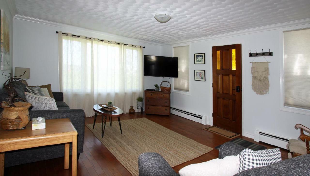 Topmast Motel Lunenburg Luaran gambar