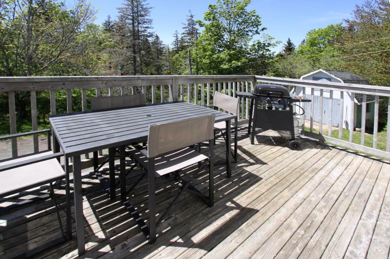 Topmast Motel Lunenburg Luaran gambar